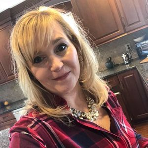 Meet your Posher, Stacy